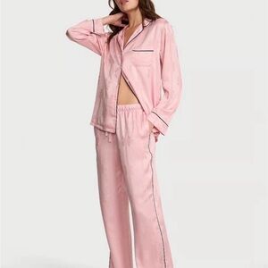Victoria's Secret Light Pink Satin Pajama Set